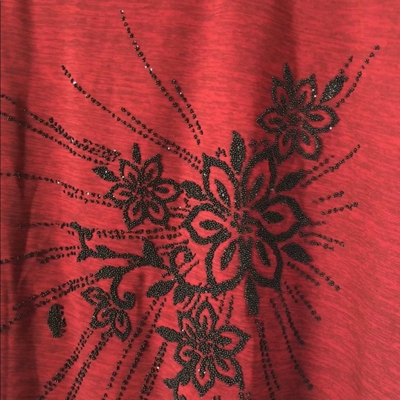Mode Fabuleux women’s red/black beaded embellished short sleeve top Size 1X - Picture 2 of 6